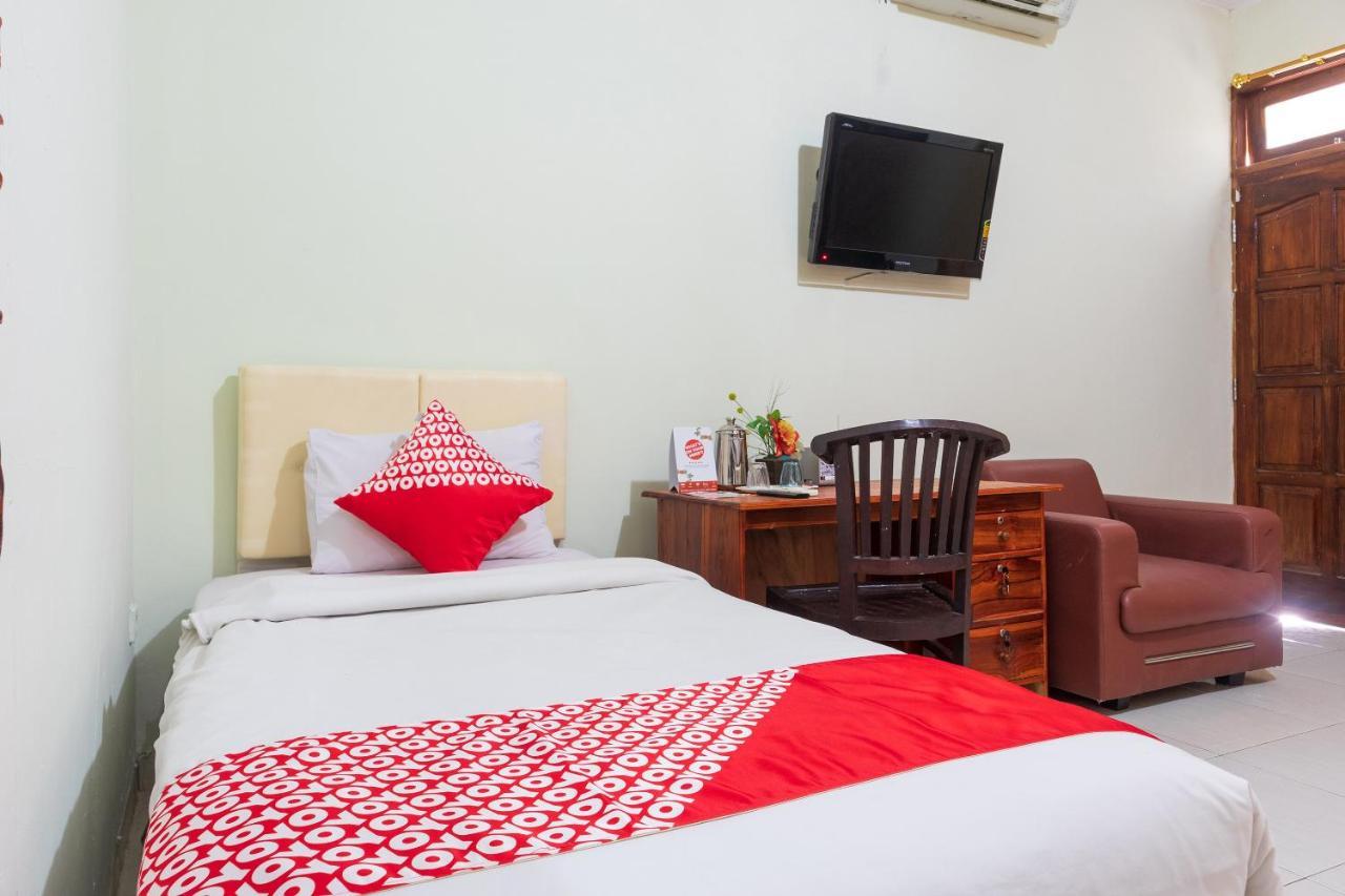 Super Oyo 1682 Greenia Hotel Kupang  Dış mekan fotoğraf
