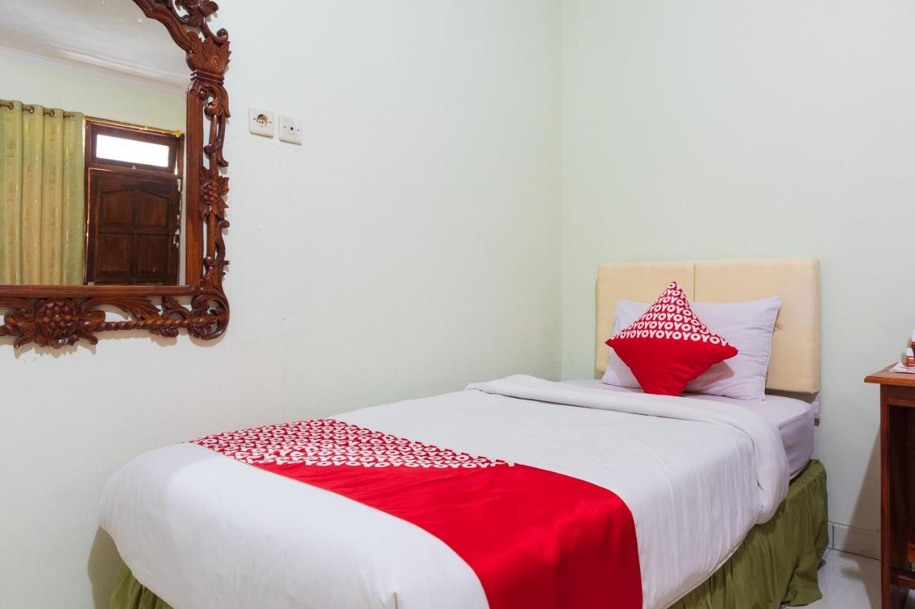 Super Oyo 1682 Greenia Hotel Kupang  Dış mekan fotoğraf