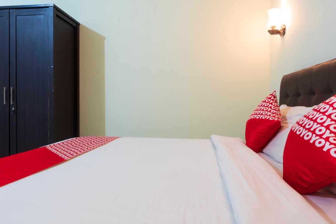 Super Oyo 1682 Greenia Hotel Kupang  Dış mekan fotoğraf