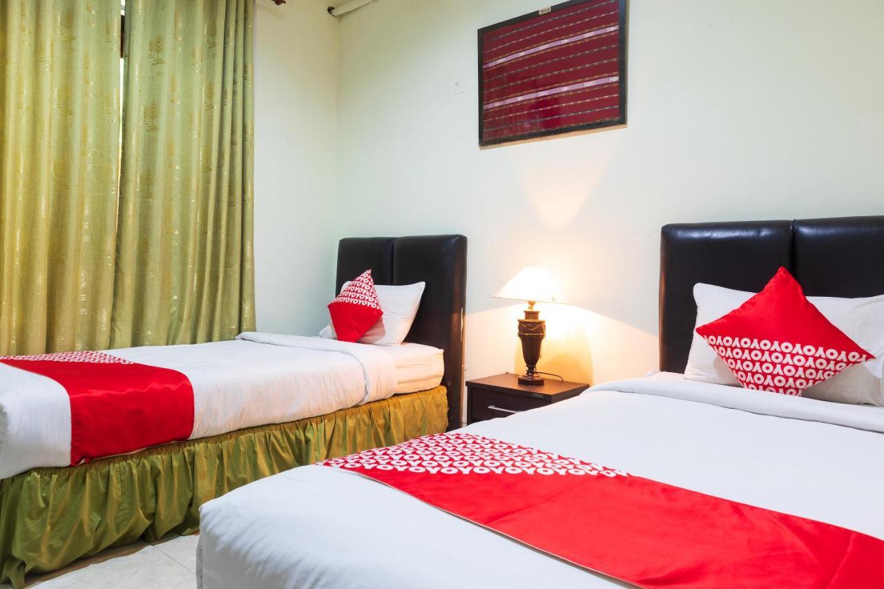 Super Oyo 1682 Greenia Hotel Kupang  Dış mekan fotoğraf
