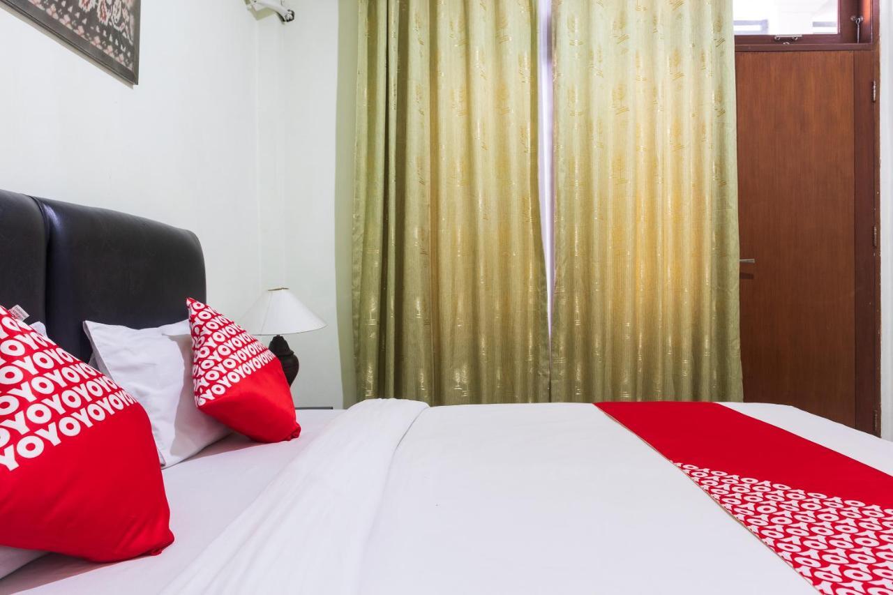 Super Oyo 1682 Greenia Hotel Kupang  Dış mekan fotoğraf